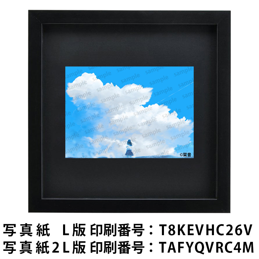 ネップリ　イラスト　エモい　可愛い女の子　後ろ姿　かわいい　おしゃれ　個性的　風景　景色　綺麗　美しい　JK　女子高校生　セーラー服　黒髪　ロングヘア　ネットプリント　コンビニプリント　おすすめ　人気　イラストレーター　絵師　クリエイター　グッズ　ローソン　ファミマ　タイトル：あの夏の日を　作：栞音